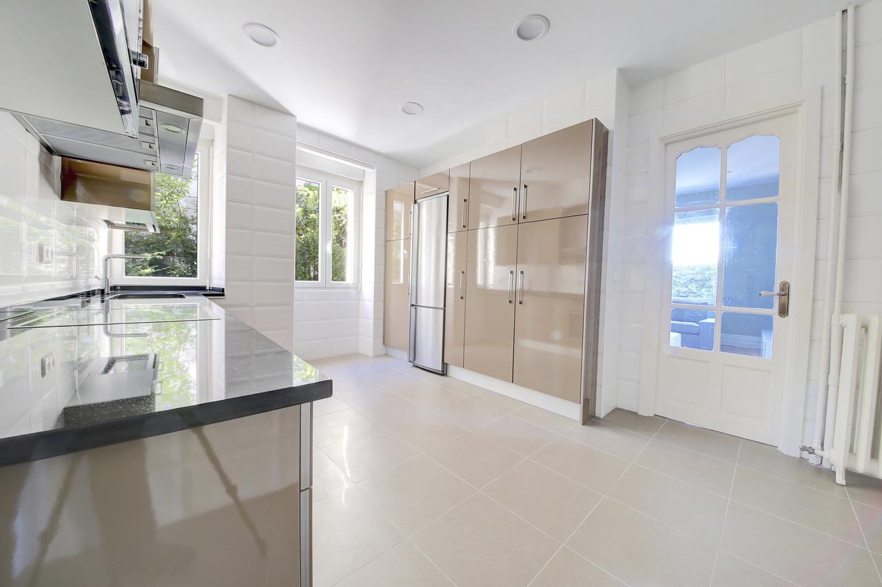 Ondarreta Villa *